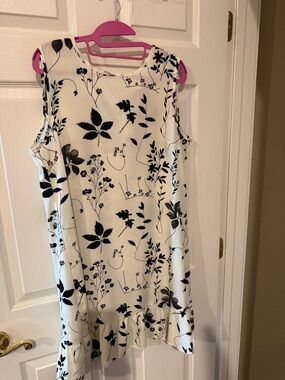 SHEIN White Mini Dress with Black Floral Print